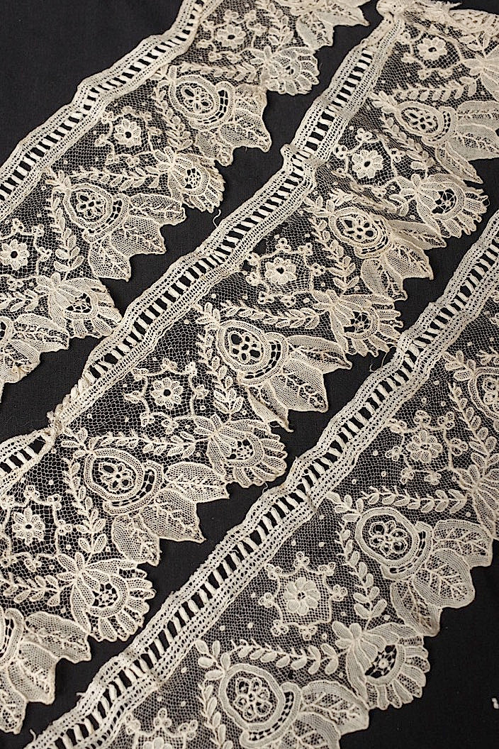 dentelle antique antique lace Bruxel 40+45+53cm
