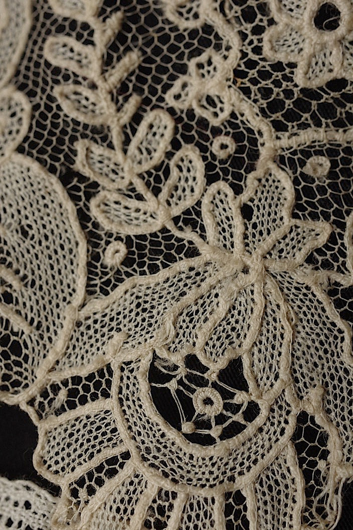 dentelle antique antique lace Bruxel 40+45+53cm