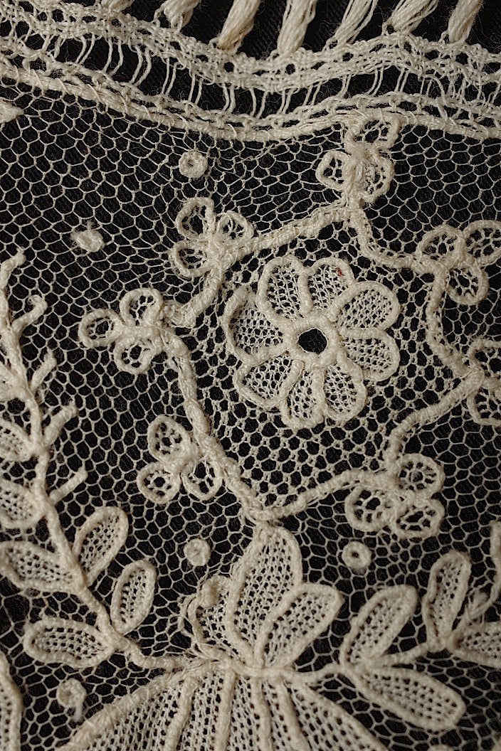 dentelle antique antique lace Bruxel 40+45+53cm