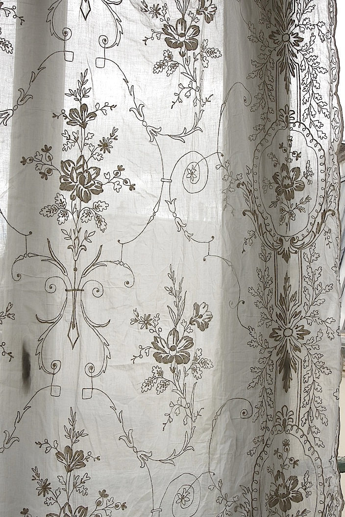 linge de maison antique アンティークカーテン 3 .FR a l'epoque