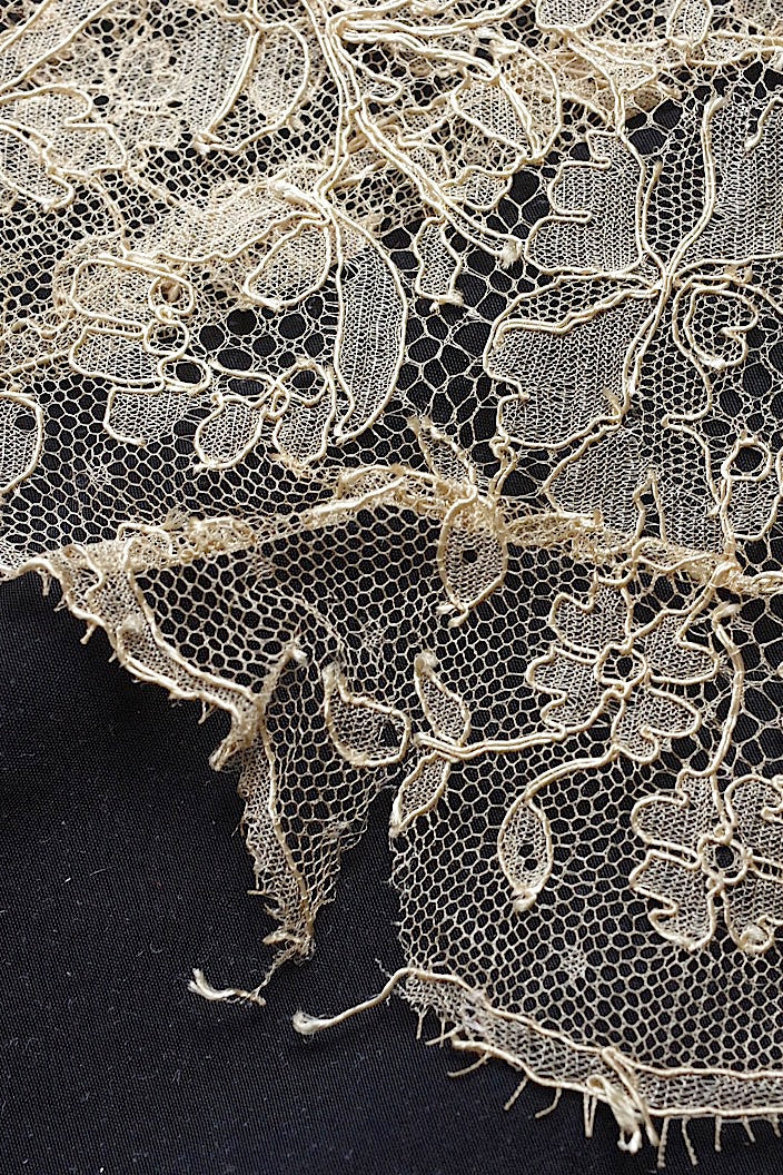 dentelle antique アンティークレース 幅広182cm
