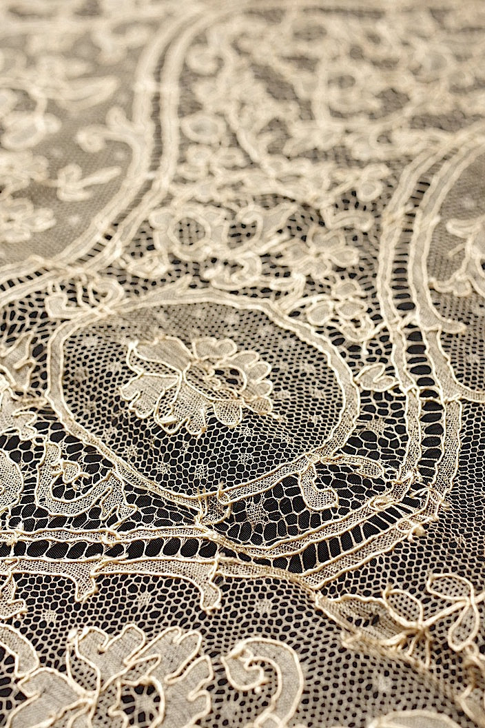 dentelle antique アンティークレース 幅広182cm