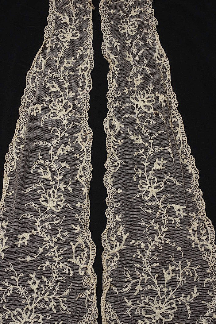 dentelle antique antique lace scraps