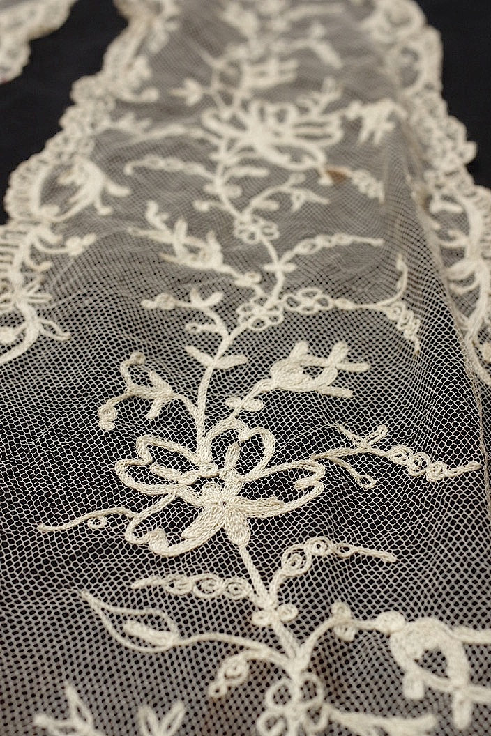 dentelle antique antique lace scraps