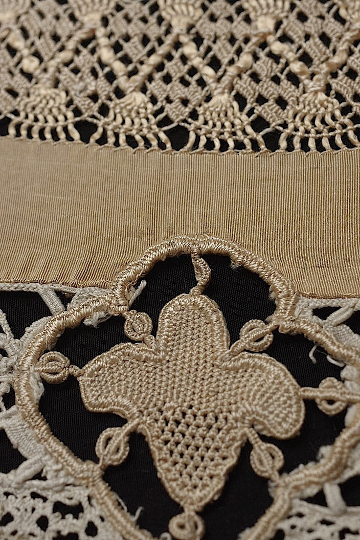 dentelle antique アンティークレース 刺繍クロス
