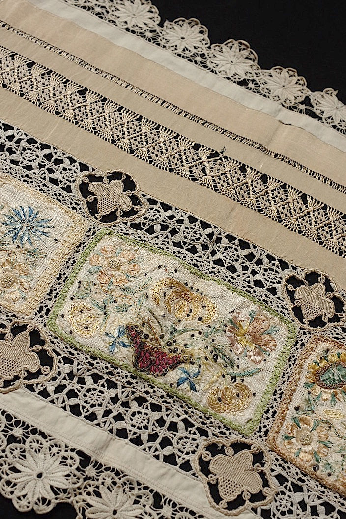 dentelle antique アンティークレース 刺繍クロス