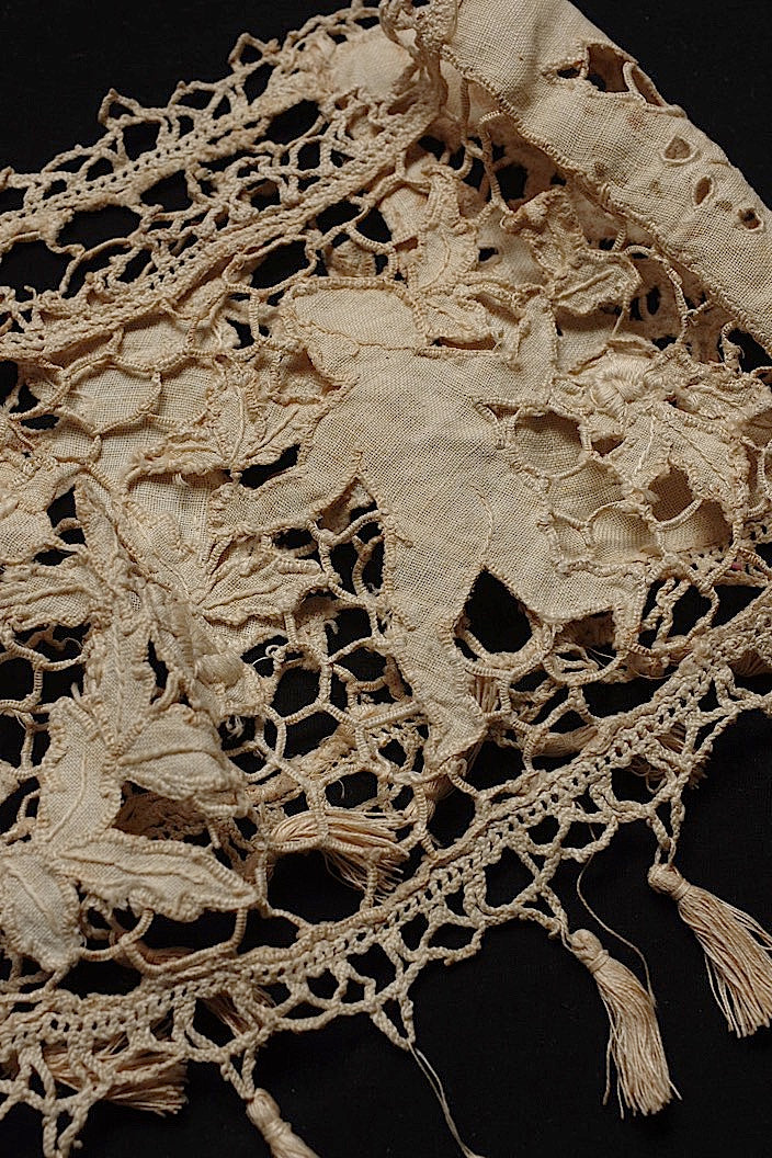 dentelle antique antique lace haggis lot