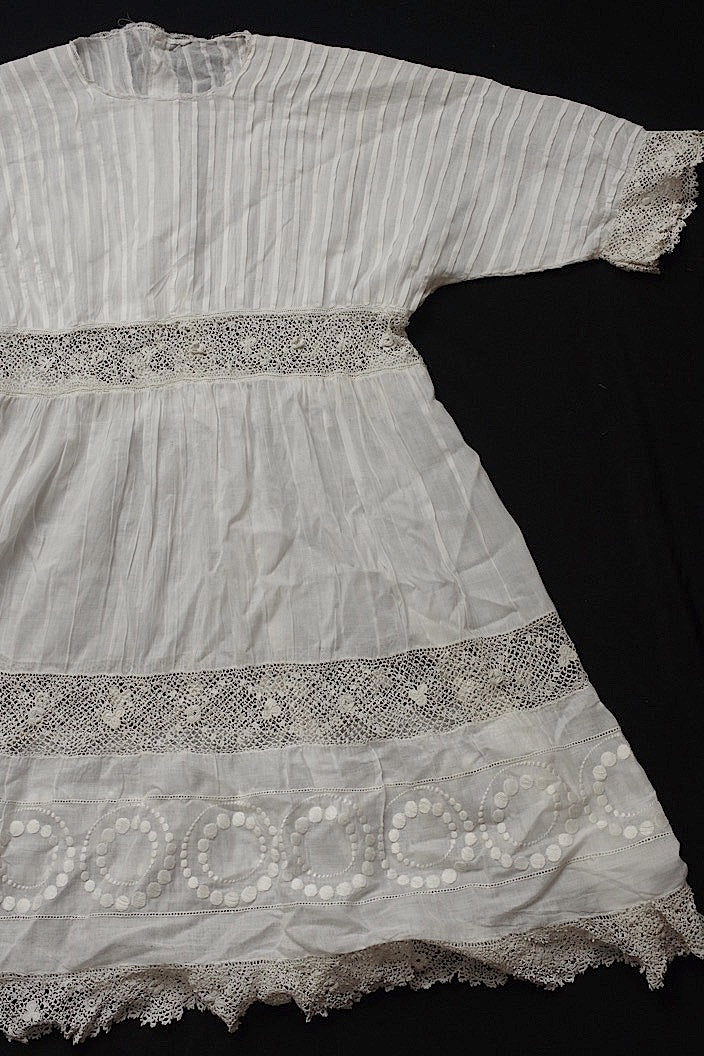 vêtement d'enfant antique アンティーク子供服 ワンピース1 .FR a l'epoque