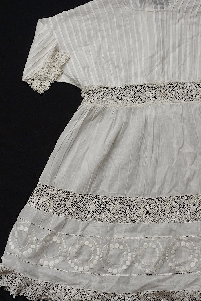 vêtement d'enfant antique アンティーク子供服 ワンピース1 .FR a l'epoque