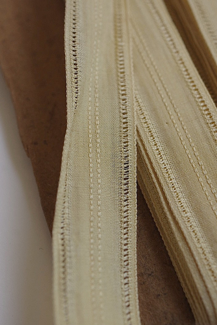 ruban antique アンティークリボン ひよこ色 .FR a l'epoque