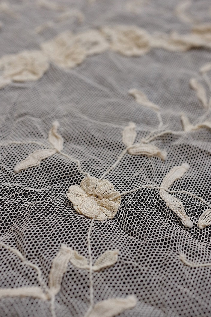 dentelle antique アンティークレース 2種