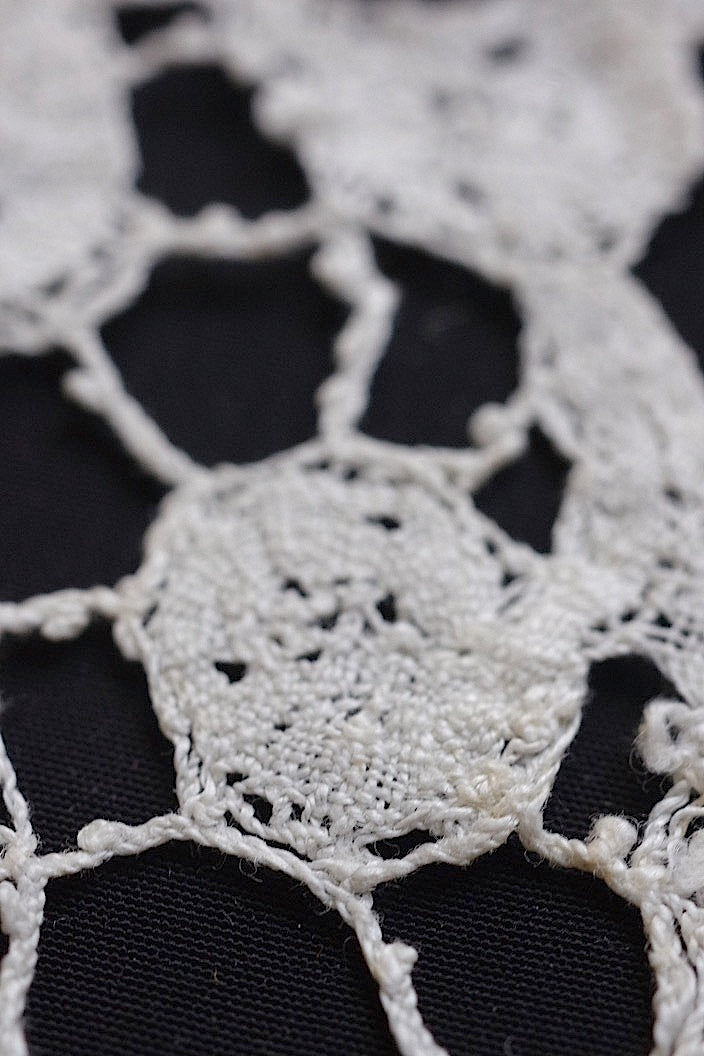 dentelle antique アンティークレース 2種