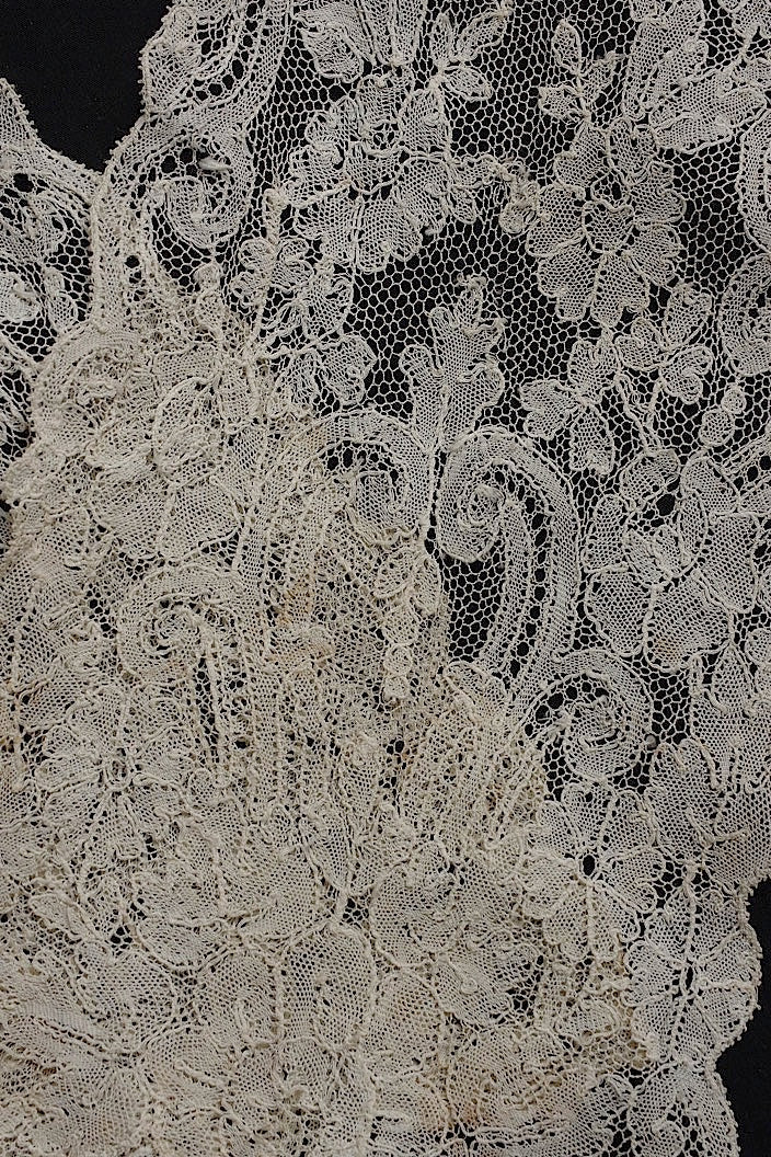 dentelle antique アンティークレース 2種