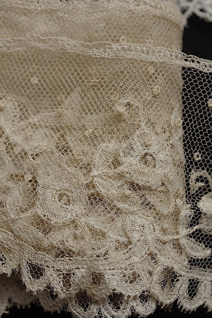 dentelle antique antique lace application angletail 2 pieces
