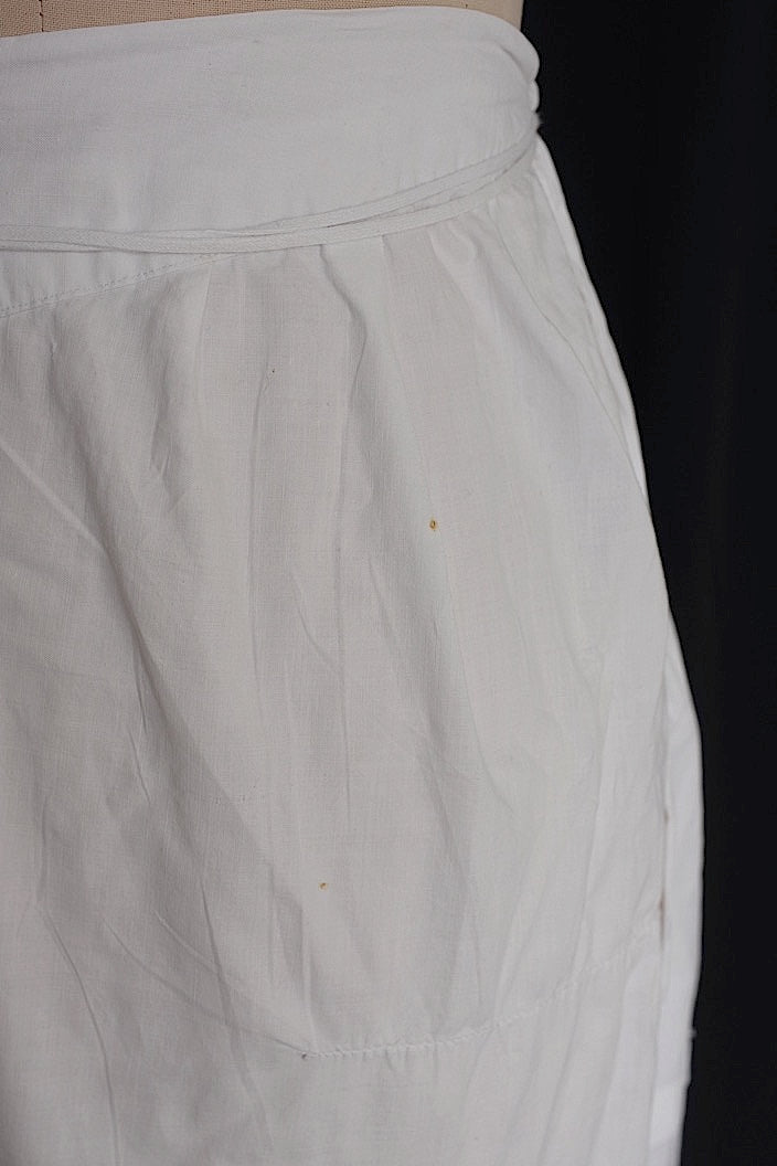 vêtement antique antique cotton lace skirt