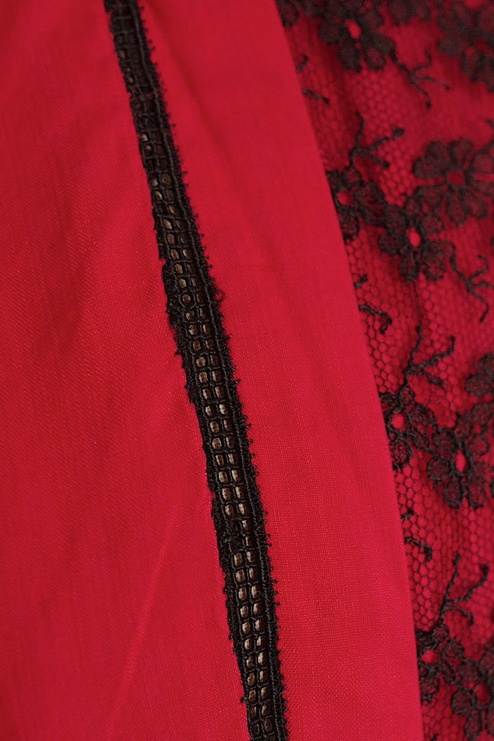 vêtement antique antique lace blouse red