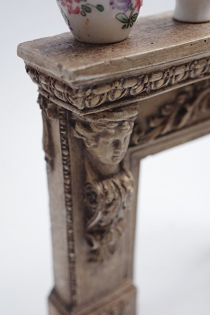 mobilier miniatures antique アンティークミニチュア家具4 .FR a l'epoque