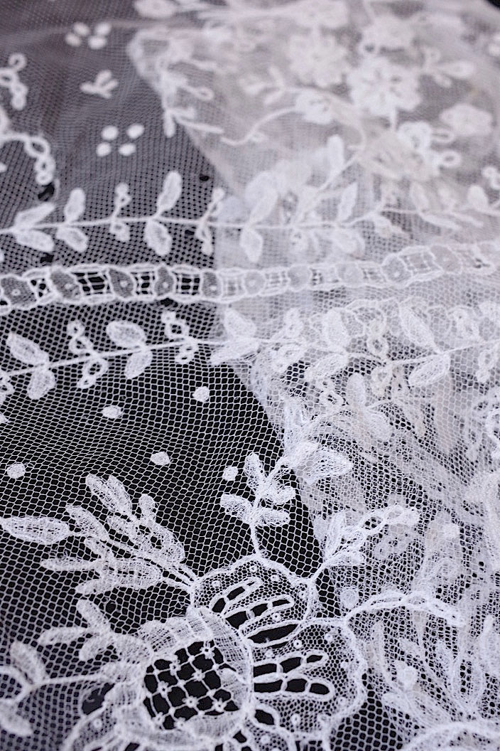 dentelle antique アンティークレースレース 端切れ2枚 素材用