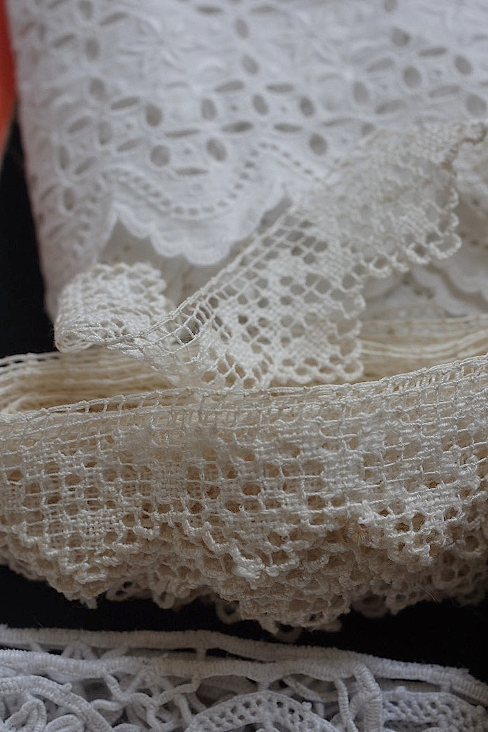 dentelle antique アンティークレース 箱入りlots2