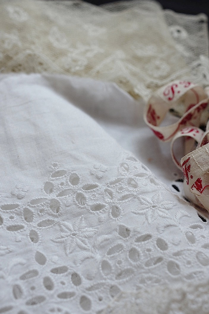 dentelle antique アンティークレース 箱入りlots2