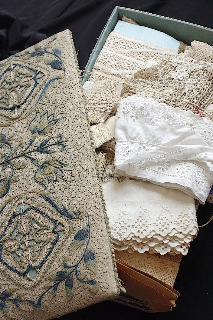 dentelle antique アンティークレース 箱入りlots3