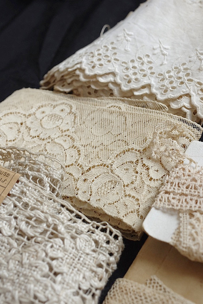 dentelle antique アンティークレース 箱入りlots3