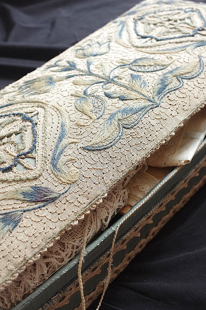 dentelle antique アンティークレース 箱入りlots3