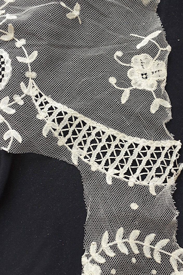 dentelle antique アンティークレース ハギレセット 4種