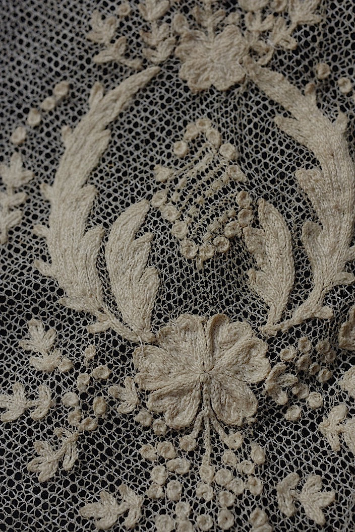 dentelle antique アンティークレース fichu