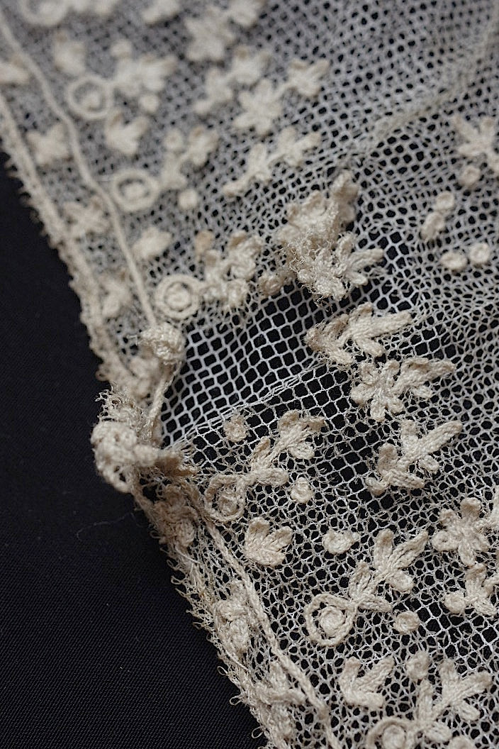 dentelle antique アンティークレース fichu