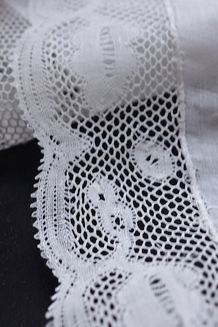dentelle antique アンティークレース 440cm 810cm