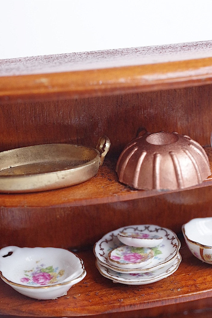 mobilier miniatures vintage ヴィンテージミニチュア家具 .FR a l'epoque