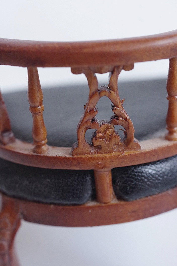 mobilier miniatures vintage ヴィンテージミニチュア家具2 .FR a l'epoque