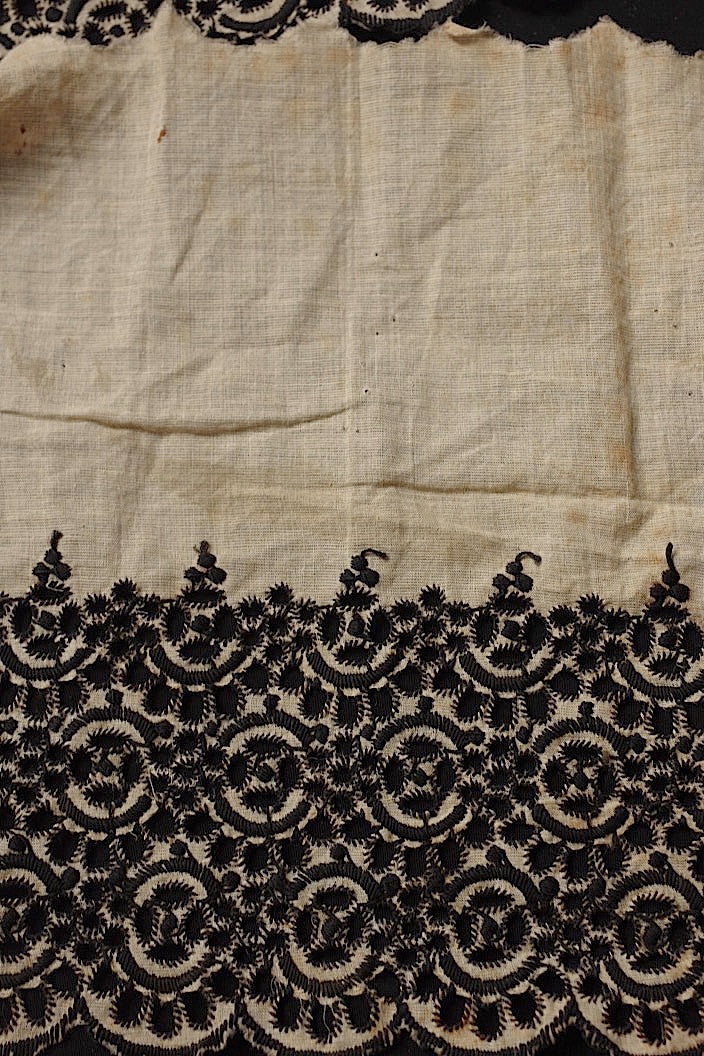 dentelle antique アンティークレース 刺繍スカラップ 192cm