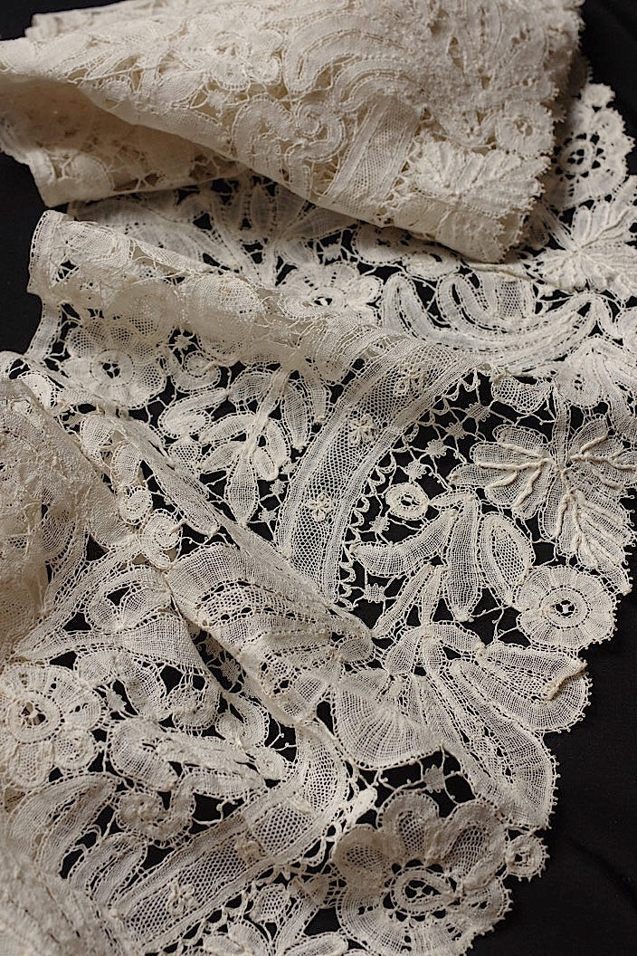 dentelle antique アンティークレース 幅広ホニトン 310cm