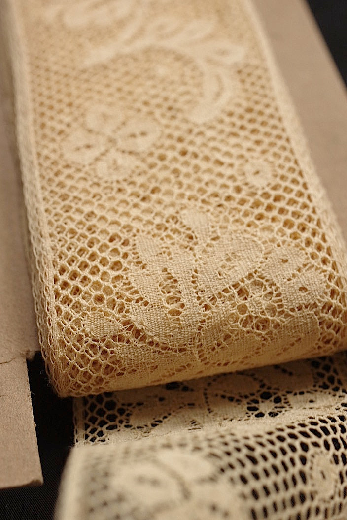 dentelle antique アンティークレース 110cm 590cm