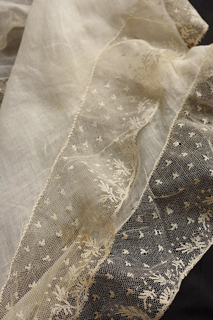 dentelle antique アンティークレース ショール