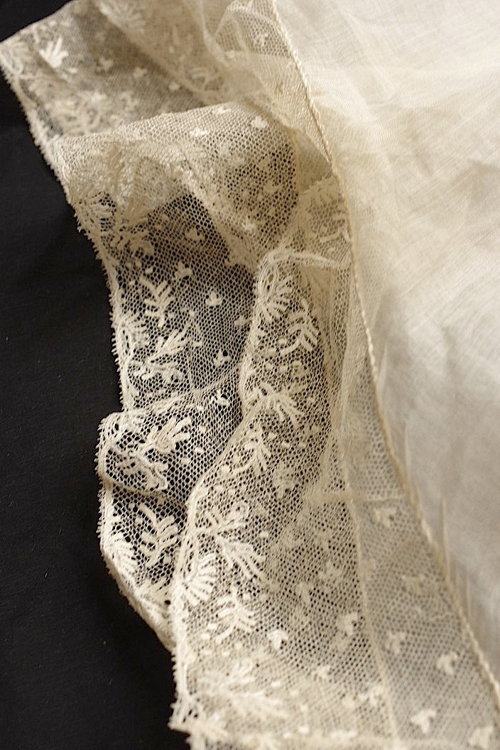 dentelle antique アンティークレース ショール