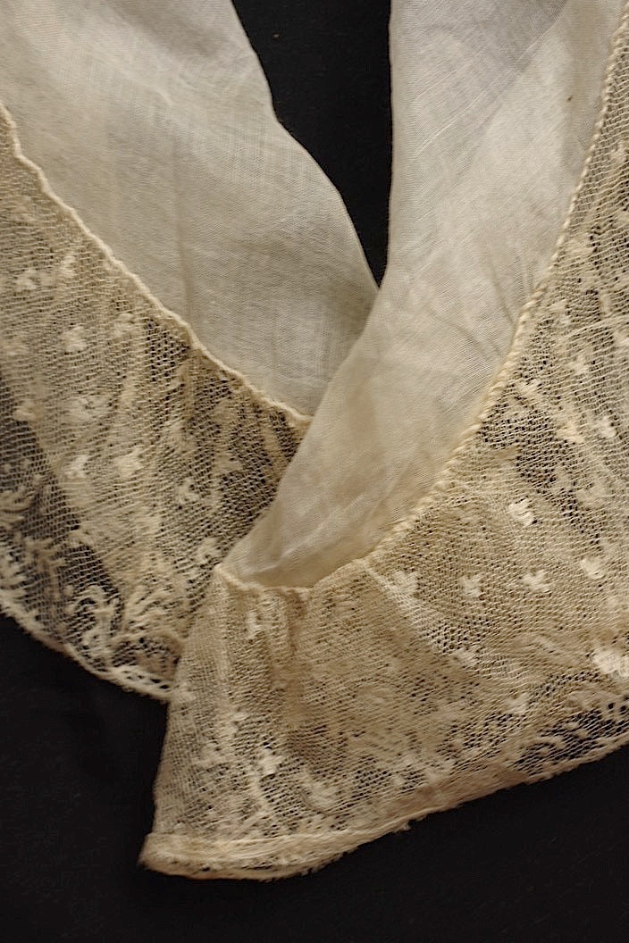 dentelle antique アンティークレース ショール