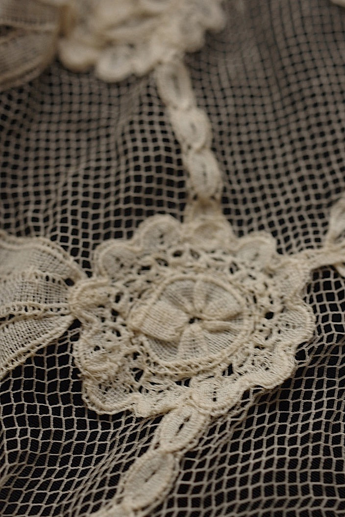 dentelle antique アンティークレース回収品ハギレ