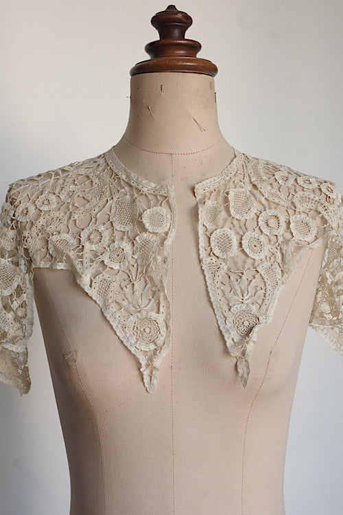 dentelle antique アンティークレース襟