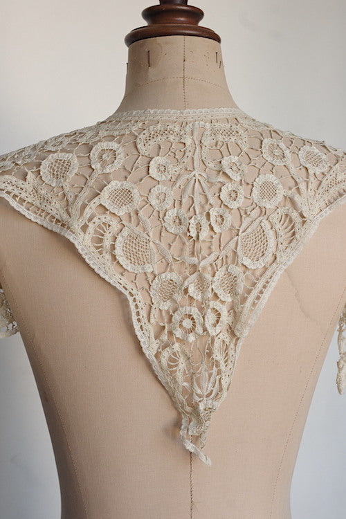 dentelle antique アンティークレース襟