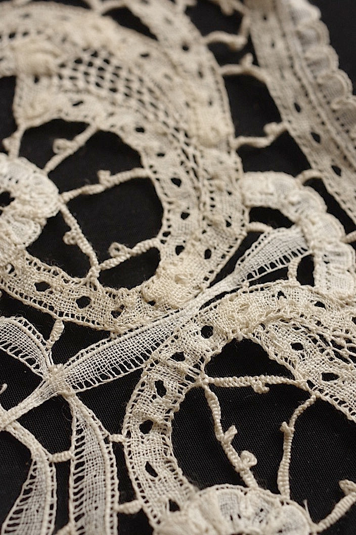 dentelle antique アンティークレース襟