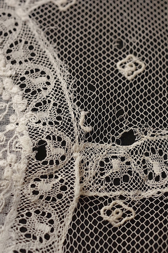 dentelle antique アンティークレース 刺繍napprons