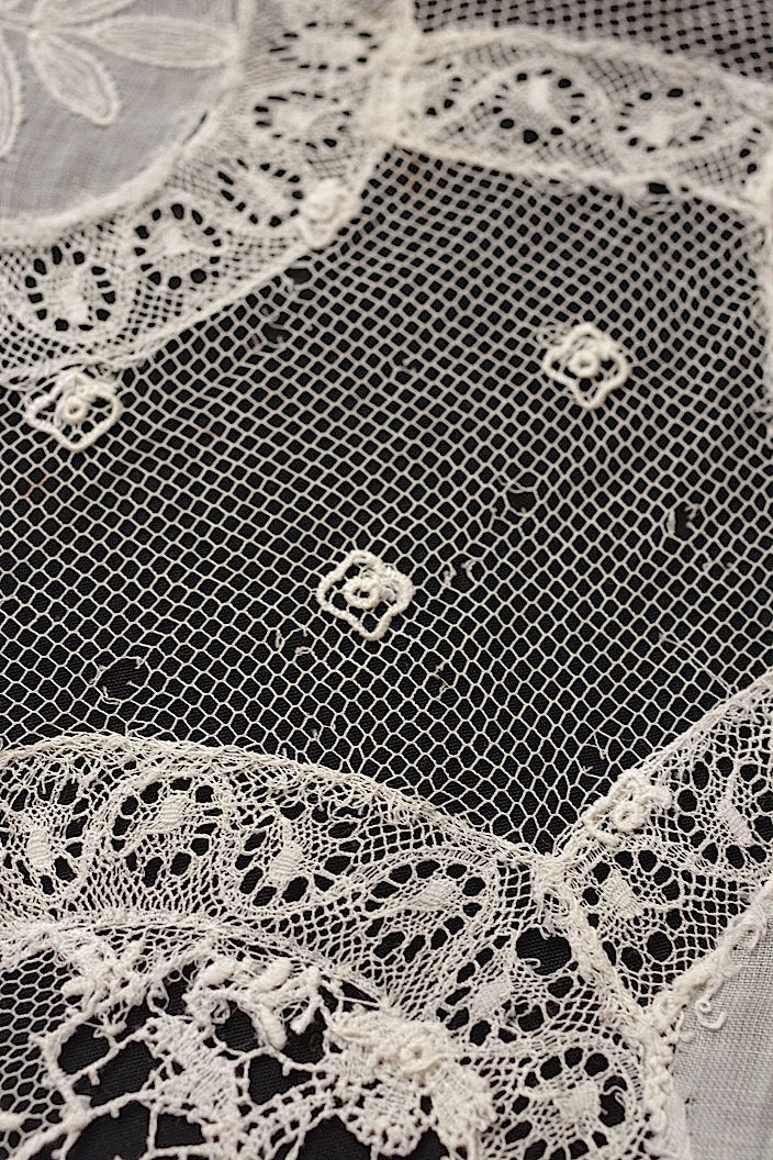 dentelle antique アンティークレース 刺繍napprons