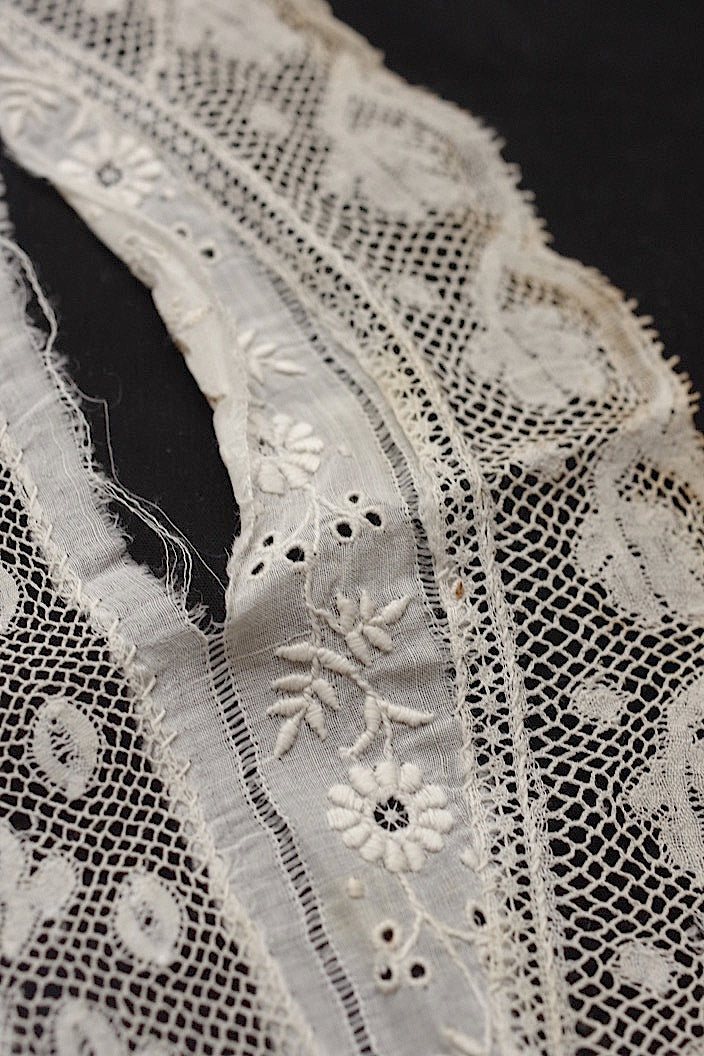 dentelle antique アンティークレース 刺繍napprons