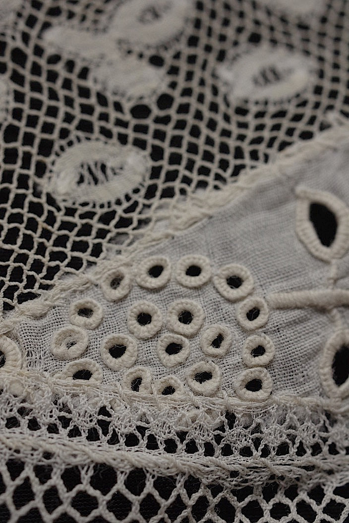 dentelle antique アンティークレース 刺繍napprons