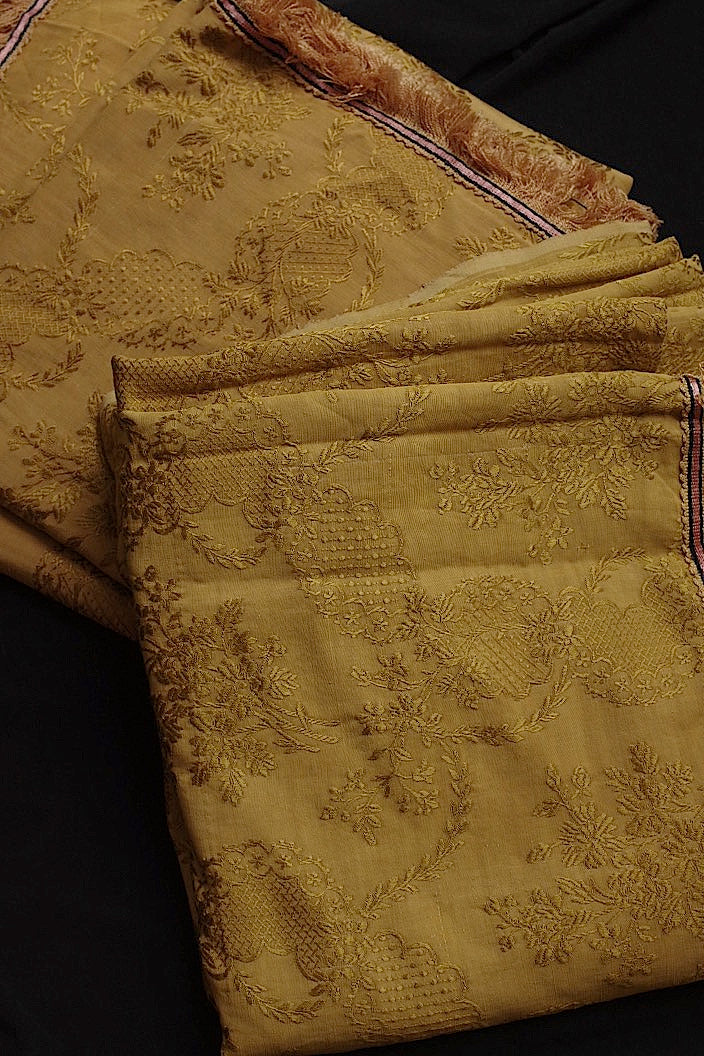 tissu antique アンティーク生地 ゴールド