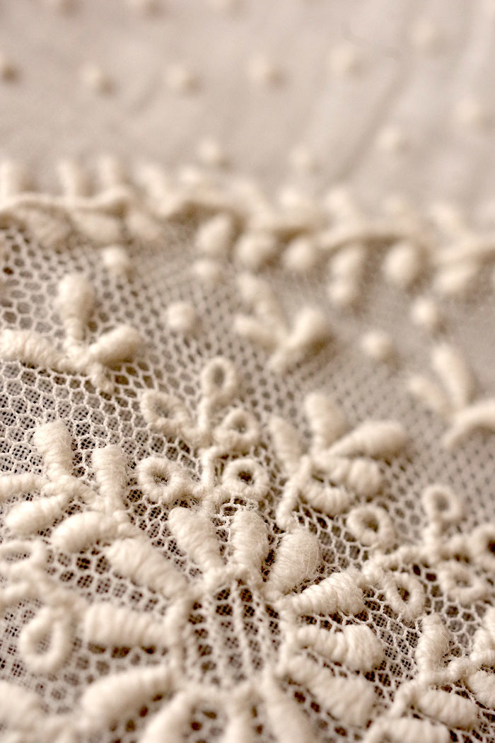 dentelle antique アンティーク刺繍 fichu