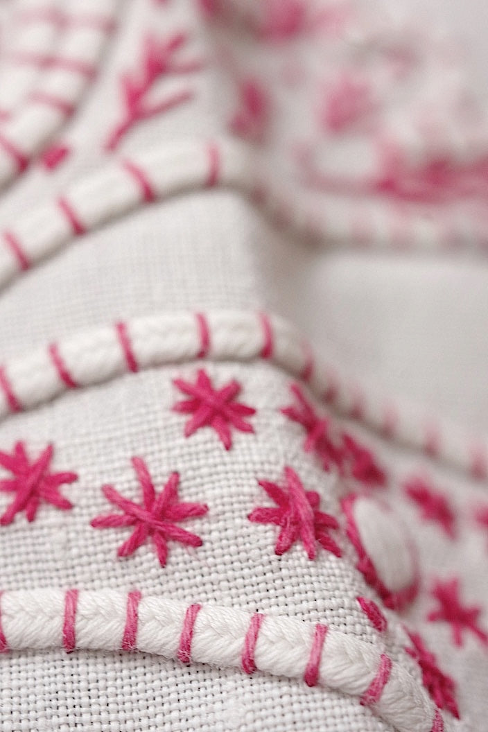 linge de maison antique アンティークレース クロス 赤刺繍